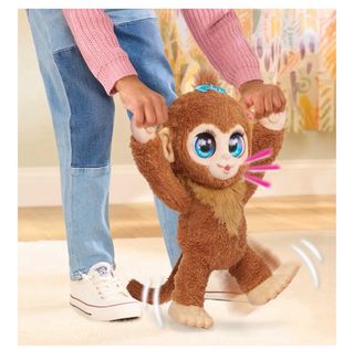 Mono interactivo con biberón