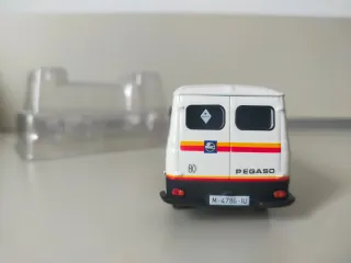 Pegaso Sava J4 1/43 Recambios Originales