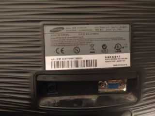 Monitor Samsung 19 LED SyncMaster S19B300