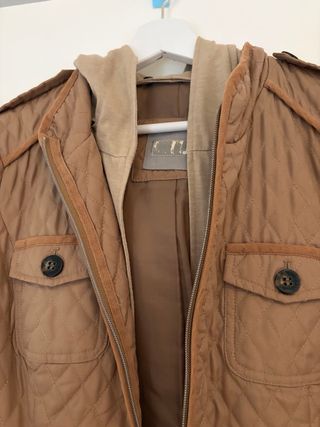 Chaqueta Adolfo Dominguez acolchada