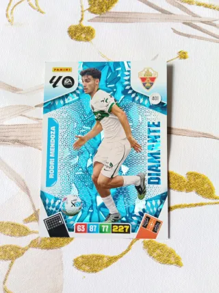 Carta coleccionista fútbol Panini Rodri Mendoza