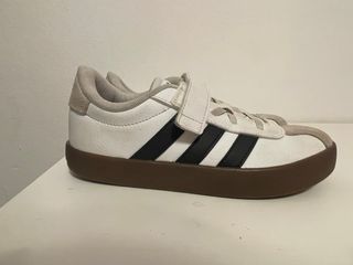 Zapatillas Adidas niña blancas y negras