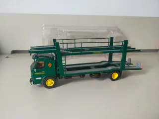 Pegaso 1060L Tradisa Porta Coches 1/43