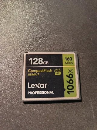 Tarjetas CF Lexar y Kimsnot 128GB y 16GB