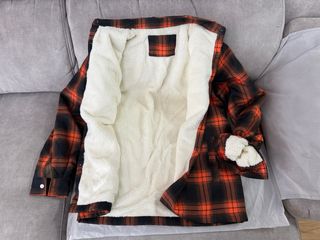 Sobrecamisa con borrego