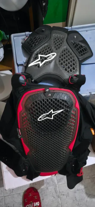 Equipación Alpinestars Negra