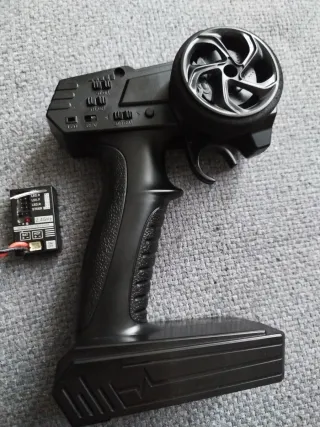 Emisora y receptor/variador RC para 1/24 1/18