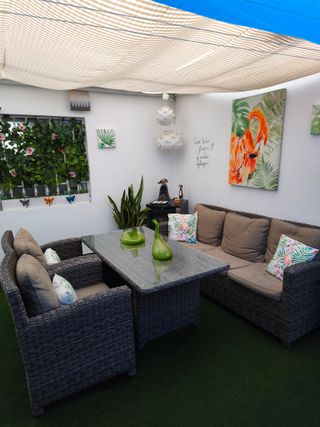 Conjunto mobiliario terraza madera