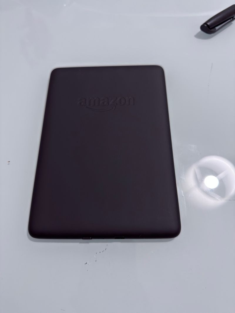 Kindle 10ª Gen Negro afbeelding 3