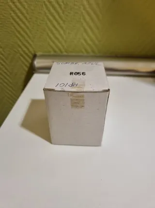 Cajita joyero con forma de sombrero