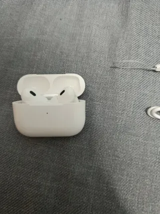 Cascos TWS Blancos PRECIO NEGOCIABLE