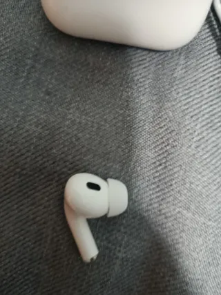 Cascos TWS Blancos PRECIO NEGOCIABLE