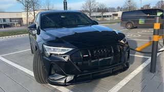 Audi Q8 e-tron 50 BlackLine