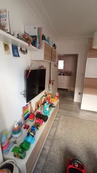 Se vende piso totalmente reformado, particular