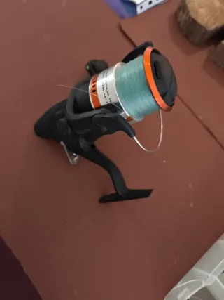 Carrete de pesca 40.Fs.6