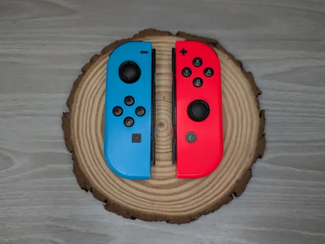 Joycon Izquierdo y Derecho + Soporte switch