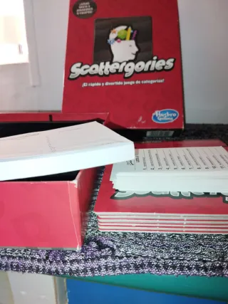 Scattergories Juego de Mesa Hasbro