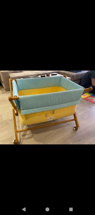 Minicuna de madera. Medidas interior 50 * 75