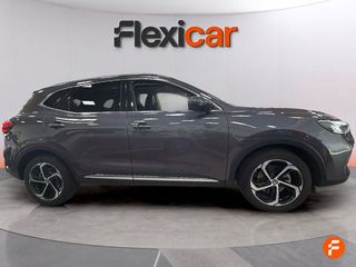 MG HS 1.5T Luxury DCT