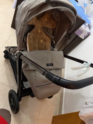 Carro de bebe 6 meses de uso