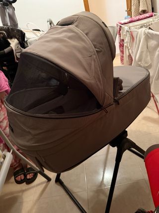 Carro de bebe 6 meses de uso