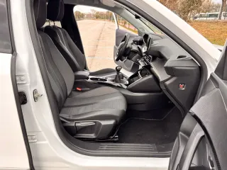 Peugeot 2008 1.5Bluehdi 110cv Allure 2022