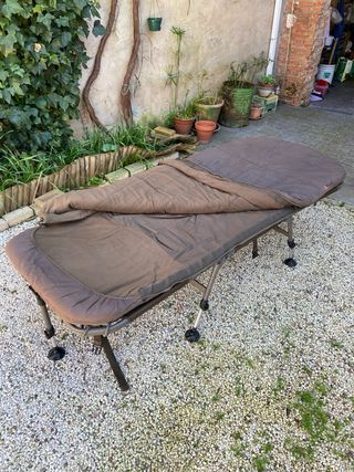 Colchoneta de pesca FOX Flatliner 6 patas