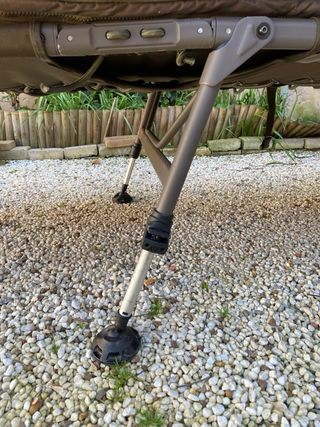 Colchoneta de pesca FOX Flatliner 6 patas