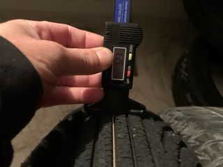 195/65 R17 Bridgestone Battlax W01