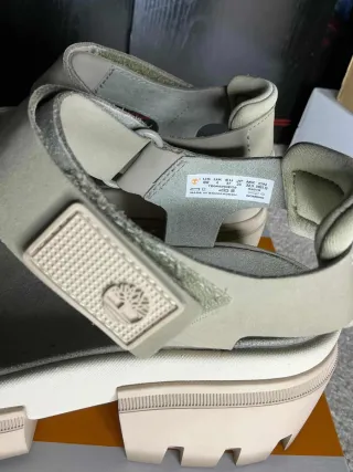 Sandalias Timberland Beige Plataforma