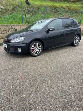 Volkswagen golf GTI ADIDAS