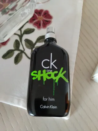 Calvin Klein One Shock Eau de Toilette 200ml spray