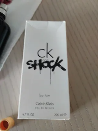 Calvin Klein One Shock Eau de Toilette 200ml spray