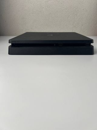 Playstation 4 Slim 1TB + Scatola