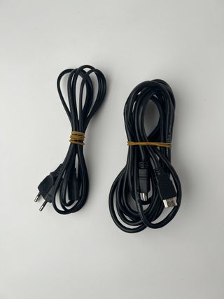 Playstation 4 Slim 1TB + Scatola