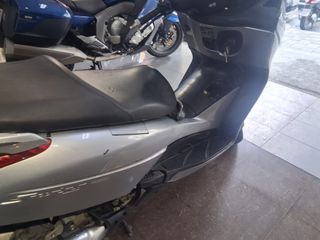 Honda S-Wing 125 Plata