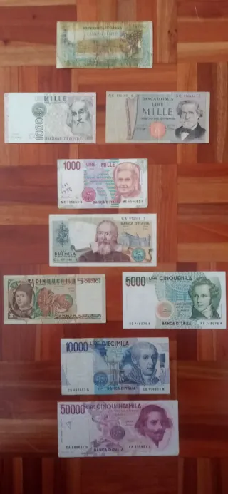 Lote di monete e banconote italiane