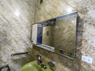 Conjunto de baño: lavabo, bidé y pedestal
