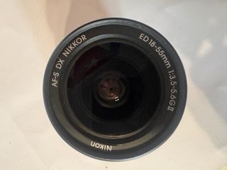 Nikon D3100 + 18-55mm + SD 32GB + 2 baterías