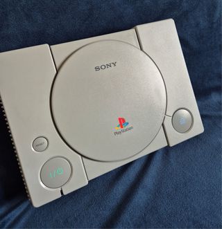 PlayStation 1 Sony Completa con accessori