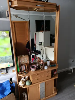 Mueble de entrada madera y cristal