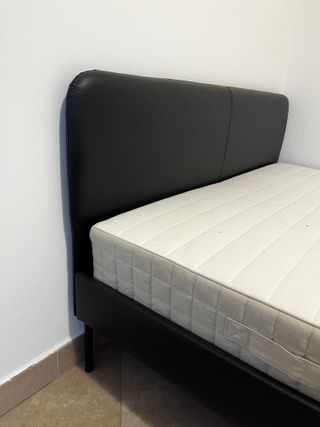 Letto 1 piazza e mezzo nero 140x200