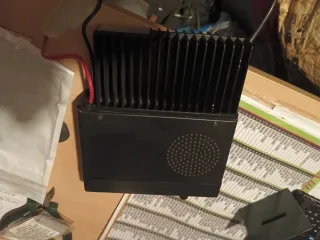 Emisora Kenwood TM-241E