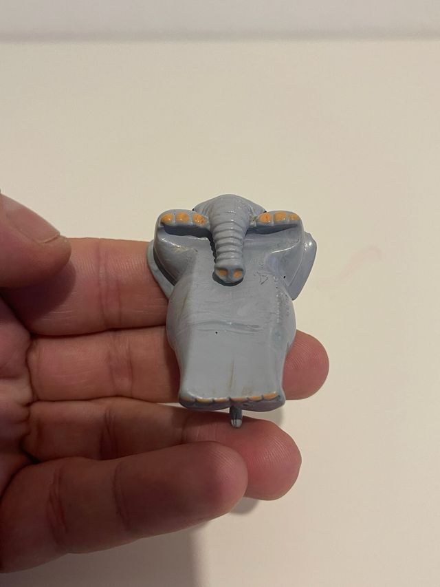 Figura Elefante Tazas Comics Spain