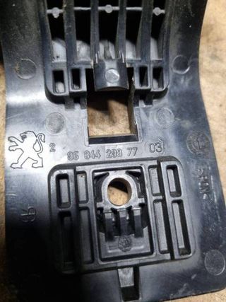 Soporte Asiento Trasero Peugeot 308 T7