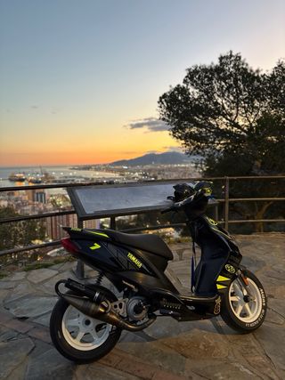 Yamaha Jog RR Impoluta