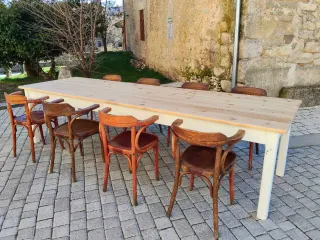 Mesa grande de madera