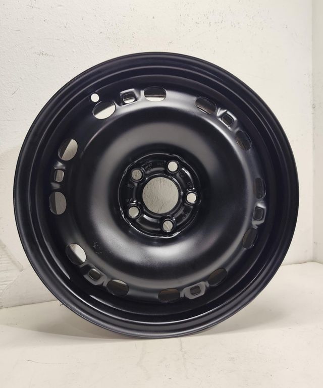Llanta chapa 15 pulgadas 5x100 de VW/Seat ibiza