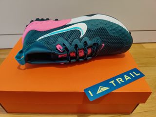Nike Air Zoom Terra Kiger 5 Mujer Talla 40