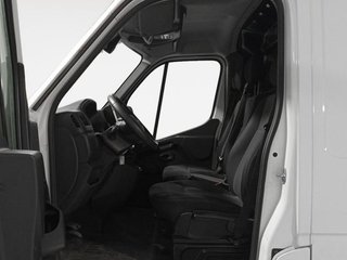 Renault Master Blue dCi L3H2